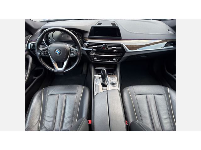 BMW 520d xDrive - автомобили, коли, обяви за нови и употребявани 6
