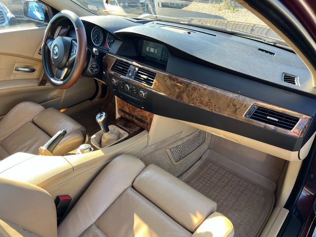 BMW 525 XI 4x4 - автомобили, коли, обяви за нови и употребявани 9