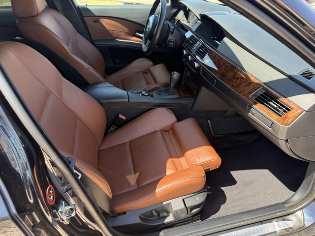 BMW 525 525i M-Paket - автомобили, коли, обяви за нови и употребявани 11