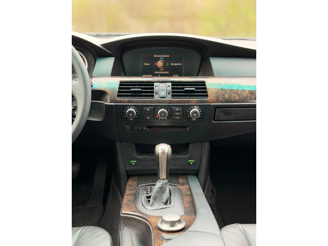 BMW 02 2.5d~M-PAKCET~АВТОМАТ~КОЖА~НАВИ - автомобили, коли, обяви за нови и употребявани 11