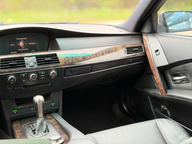 BMW 02 2.5d~M-PAKCET~АВТОМАТ~КОЖА~НАВИ - автомобили, коли, обяви за нови и употребявани 12