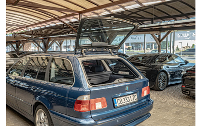 BMW 525 i/Business packet/PDC/Xenon/Rain Sensor/Isofix/ - автомобили, коли, обяви за нови и употребявани 6