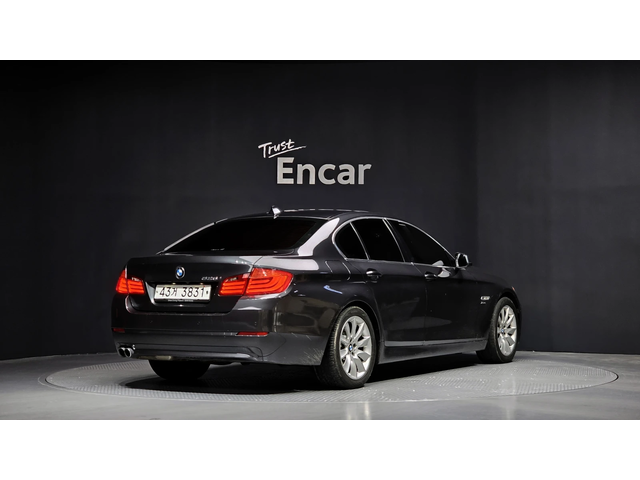 BMW 528 5 Series (F10) - автомобили, коли, обяви за нови и употребявани 1