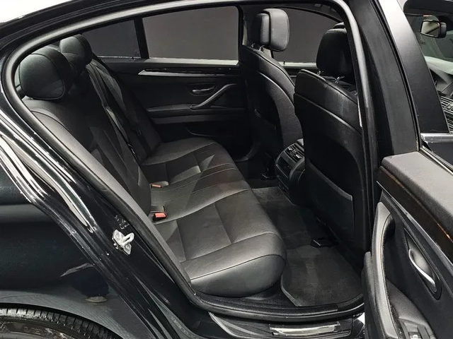 BMW 528 I xDrive - автомобили, коли, обяви за нови и употребявани 10