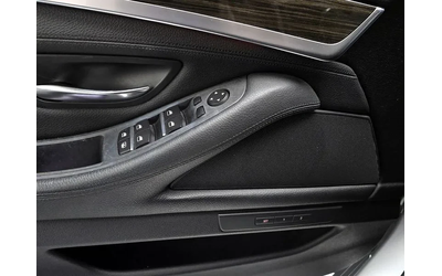 BMW 528 I xDrive Luxury Plus - автомобили, коли, обяви за нови и употребявани 16