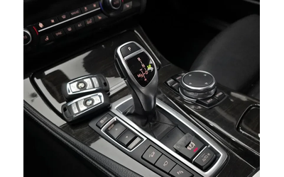 BMW 528 I xDrive Luxury Plus - автомобили, коли, обяви за нови и употребявани 8