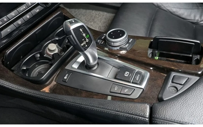 BMW 528 - автомобили, коли, обяви за нови и употребявани 11