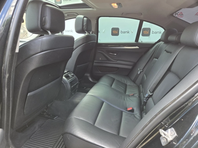 BMW 528 3.0i-240кс= АВТОМАТ= M Sport Package= ПОДГРЕВ= ШИБ - автомобили, коли, обяви за нови и употребявани 8