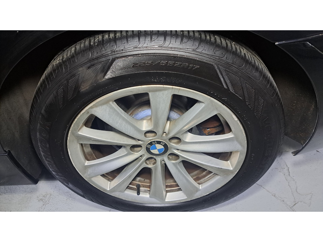 BMW 528i - автомобили, коли, обяви за нови и употребявани 10