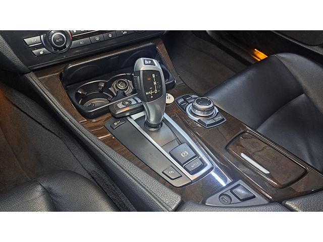 BMW 528i - автомобили, коли, обяви за нови и употребявани 18