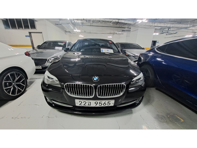 BMW 528i - автомобили, коли, обяви за нови и употребявани 1