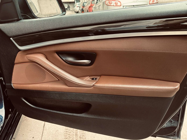 BMW 530 530xd СМЕНЕНИ ВЕРИГИ - автомобили, коли, обяви за нови и употребявани 6