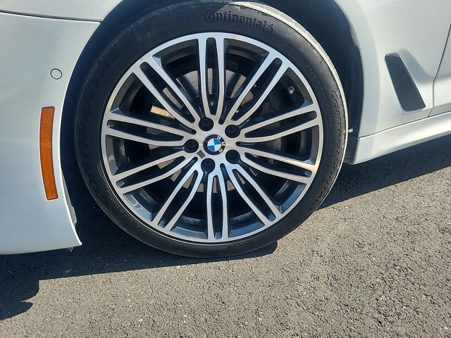 BMW 530 M-PACK* HEADUP* ВАКУМ* HARMAN* M-PERFORMANCE* DIST - автомобили, коли, обяви за нови и употребявани 13