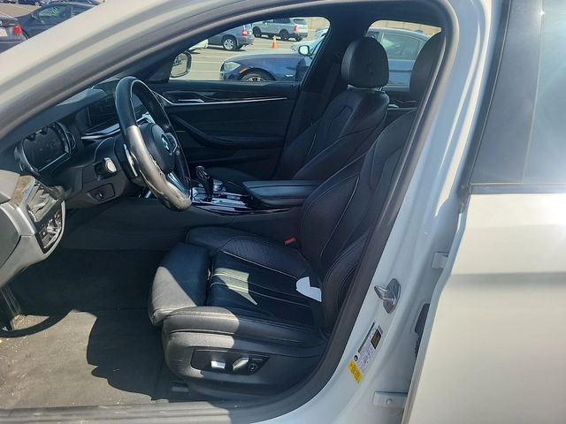 BMW 530 M-PACK* HEADUP* ВАКУМ* HARMAN* M-PERFORMANCE* DIST - автомобили, коли, обяви за нови и употребявани 6