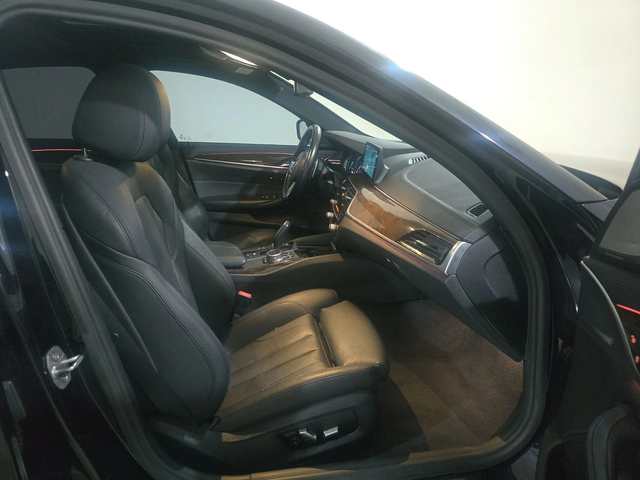 BMW 530 M-PACK* HEADUP* 360* KEYLESS* APPLECARPALY* HARMAN - автомобили, коли, обяви за нови и употребявани 10