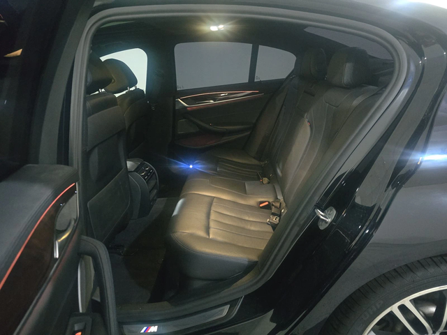 BMW 530 M-PACK* HEADUP* 360* KEYLESS* APPLECARPALY* HARMAN - автомобили, коли, обяви за нови и употребявани 13