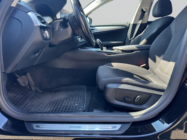 BMW 530 - автомобили, коли, обяви за нови и употребявани 9