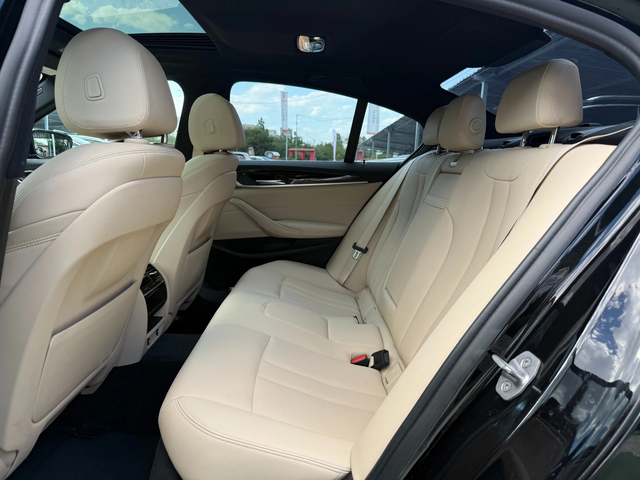 BMW 530 - автомобили, коли, обяви за нови и употребявани 8