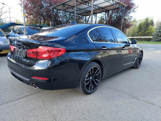 BMW 530 d Xdrive 265ps LUXURY LINE - автомобили, коли, обяви за нови и употребявани 3