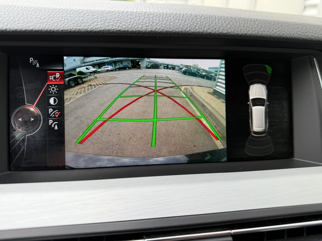 BMW 530 530xDrive+ Head Up+ Key Less GO+ Подгрев+ Камера+ - автомобили, коли, обяви за нови и употребявани 14