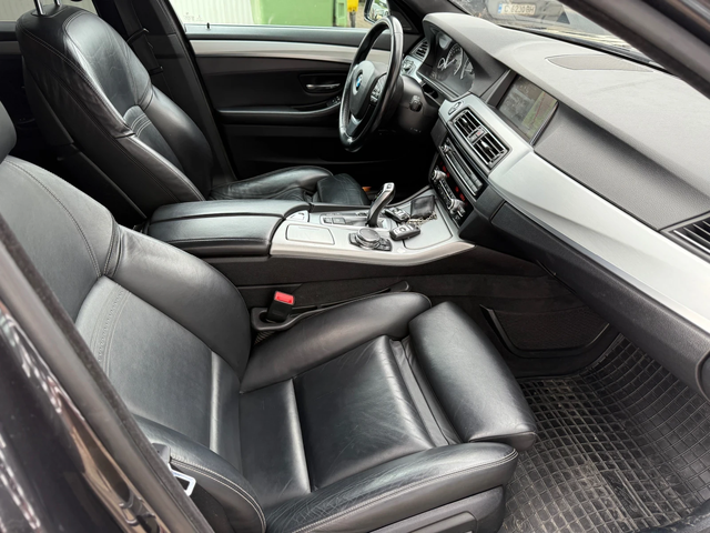 BMW 530 530xDrive+ Head Up+ Key Less GO+ Подгрев+ Камера+ - автомобили, коли, обяви за нови и употребявани 8