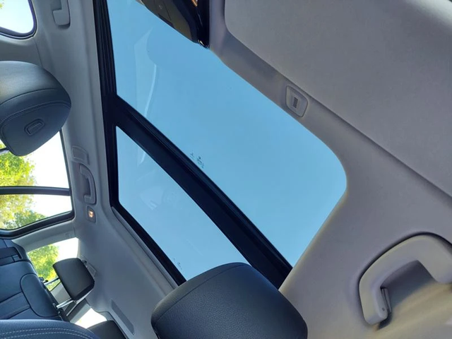 BMW 530 3.0 x-drive - автомобили, коли, обяви за нови и употребявани 10