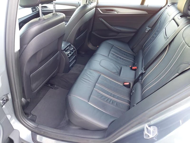 BMW 530 3.0 x-drive - автомобили, коли, обяви за нови и употребявани 6