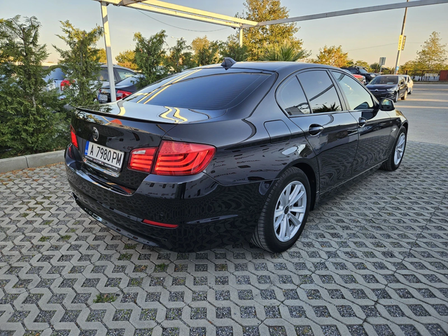 BMW 530 3.0D-258кс= АВТОМАТ= 4Х4= DISTRONIC= HUD= LOGIC 7 - автомобили, коли, обяви за нови и употребявани 2