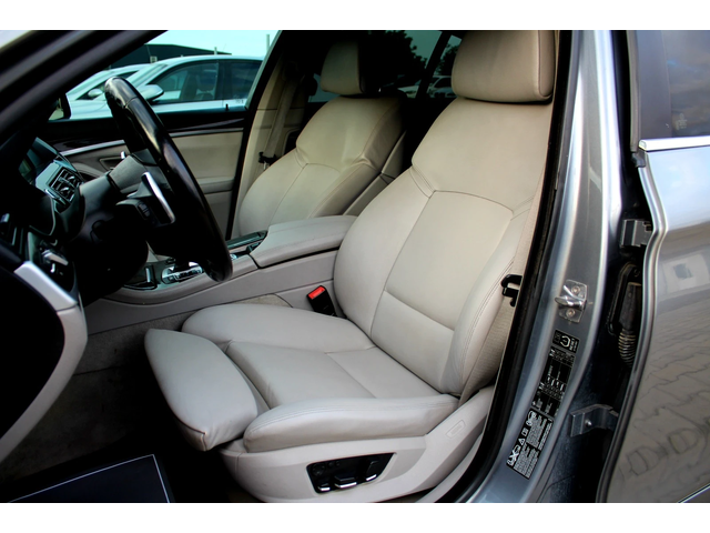 BMW 530 xDrive/LUXURY PACKAGE/СОБСТВЕН ЛИЗИНГ/ОБСЛУЖЕН - автомобили, коли, обяви за нови и употребявани 8