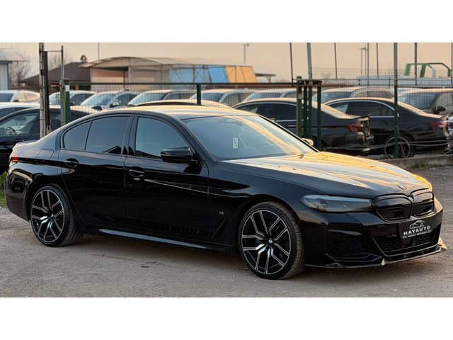 BMW 530 d= M-performance= Face= Digital Cockpit= Distronic - автомобили, коли, обяви за нови и употребявани 2
