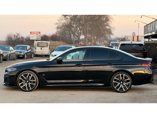 BMW 530 d= M-performance= Face= Digital Cockpit= Distronic - автомобили, коли, обяви за нови и употребявани 7