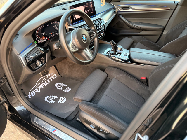 BMW 530 d= M-performance= Face= Digital Cockpit= Distronic - автомобили, коли, обяви за нови и употребявани 8