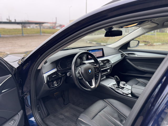 BMW 530 BMW 530 3.0d * Mild Hybrid * xDrive * LED - автомобили, коли, обяви за нови и употребявани 6