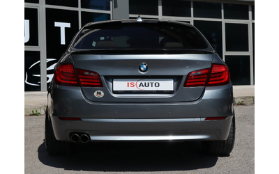 bmw-530-3-0d-xdrive-pdc-m-packet-kamera-memori - 4