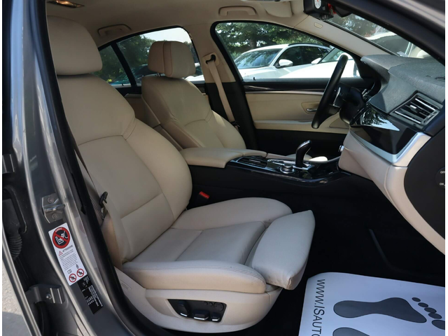 BMW 530 3.0d/xDrive/PDC/M-Packet/Камера/Мемори - автомобили, коли, обяви за нови и употребявани 7