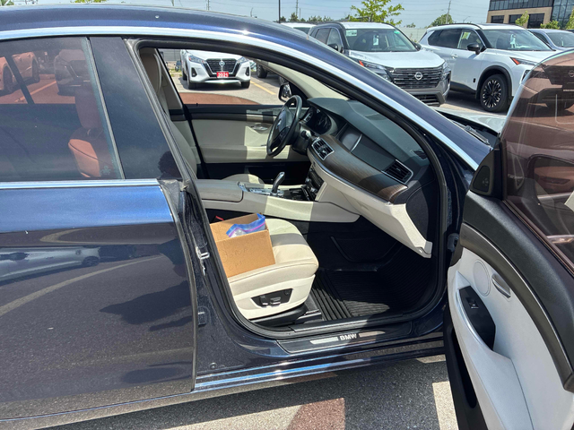 BMW 530 3.0L 6cyl AWD - автомобили, коли, обяви за нови и употребявани 11