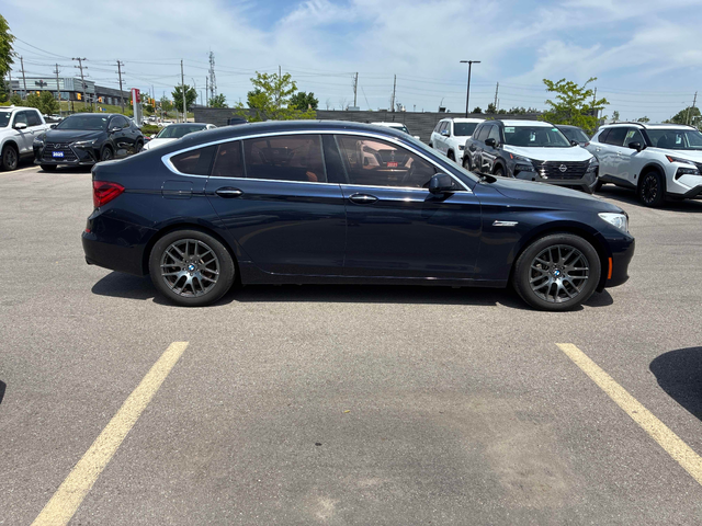 BMW 530 3.0L 6cyl AWD - автомобили, коли, обяви за нови и употребявани 2