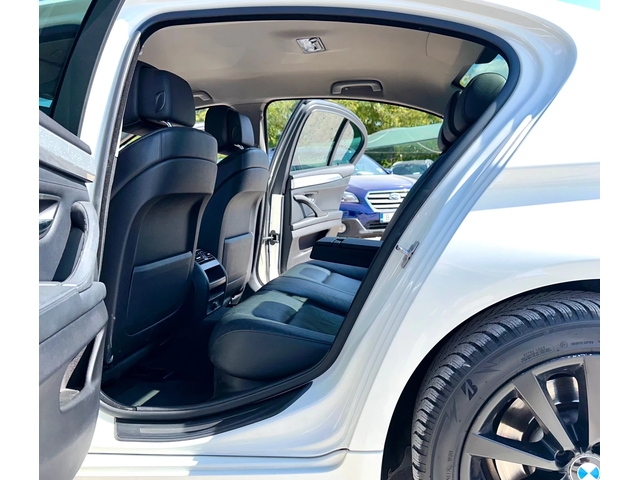 BMW 530 3.0D 245HP AUTOMAT - автомобили, коли, обяви за нови и употребявани 11