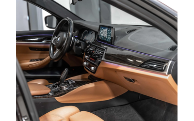 BMW 530 xDrive M SPORT С РЕГИСТРАЦИЯ & АВТО КРЕДИТ - автомобили, коли, обяви за нови и употребявани 11