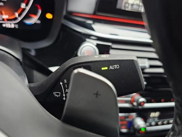 BMW 530 I M Sports Plus - автомобили, коли, обяви за нови и употребявани 15