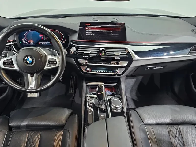 BMW 530 I M Sports Plus - автомобили, коли, обяви за нови и употребявани 6