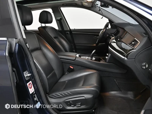 BMW 530 30D xDrive - автомобили, коли, обяви за нови и употребявани 9