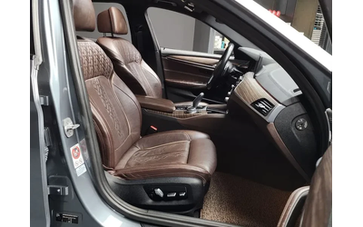 BMW 530 I xDrive M Sports Plus - автомобили, коли, обяви за нови и употребявани 10