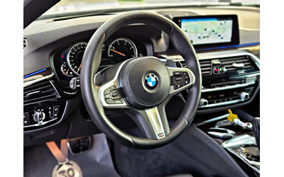 BMW 530 М/XD/SHADOW LINE/DIGITAL/3D CAMERA/HUD/ПАМЕТ/LIZIN - автомобили, коли, обяви за нови и употребявани 9