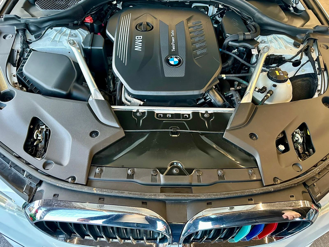 BMW 530 M* xDrive* Spotify* LED Adaptive* Лизинг - автомобили, коли, обяви за нови и употребявани 6