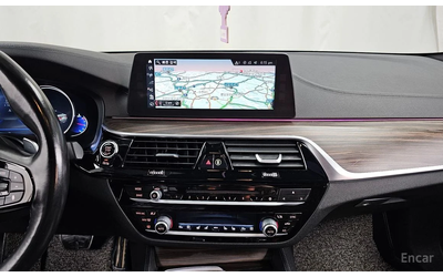 BMW 530 i XDRIVE* MPACK* HEAD-UP* AMBIENT* 360 CAM* ОБДУХ - автомобили, коли, обяви за нови и употребявани 12