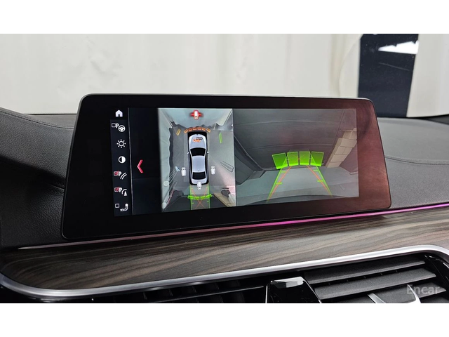 BMW 530 i XDRIVE* MPACK* HEAD-UP* AMBIENT* 360 CAM* ОБДУХ - автомобили, коли, обяви за нови и употребявани 13