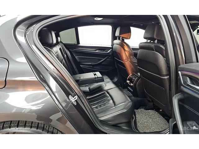 BMW 530 i XDRIVE* MPACK* HEAD-UP* AMBIENT* 360 CAM* ОБДУХ - автомобили, коли, обяви за нови и употребявани 15