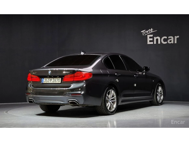 BMW 530 i XDRIVE* MPACK* HEAD-UP* AMBIENT* 360 CAM* ОБДУХ - автомобили, коли, обяви за нови и употребявани 3