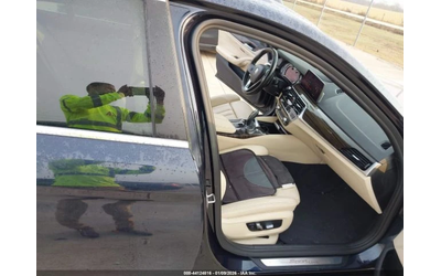 BMW 530 * РЕКАРО* ШИБИДАХ* KEYLESS* ПОДГРЕВ* КАМЕРА* - автомобили, коли, обяви за нови и употребявани 9